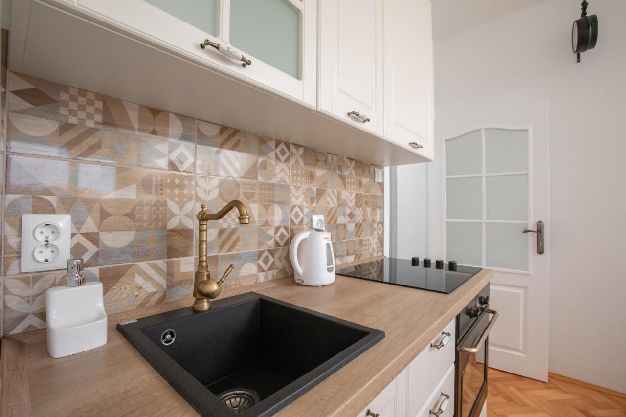 Apartman Ana Boric Podgora Exterior foto